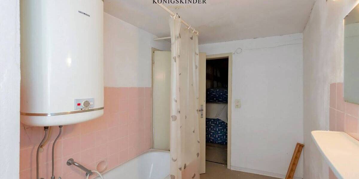 Bauernhaus, Landhaus Kernen im Remstal Stetten - 9 Zimmer, 300 m&sup2;, 349.000&euro; | Angebot:26217975
