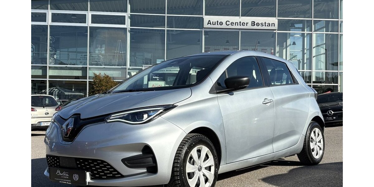 Renault ZOE Life/KEYLESS/LENKHZ./TEMPOMAT/1.HAND 62.409 km 12.900 &euro; Villingen-Schwenningen 78054