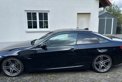 BMW 335 136.500 km 23.200 &euro; Hallerndorf 91352