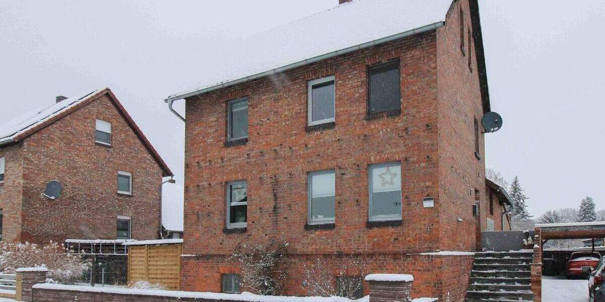 Modernisiertes Einfamilienhaus mit Einliegerwohnung und großem Grundstück in Ilsede 6 zimmer