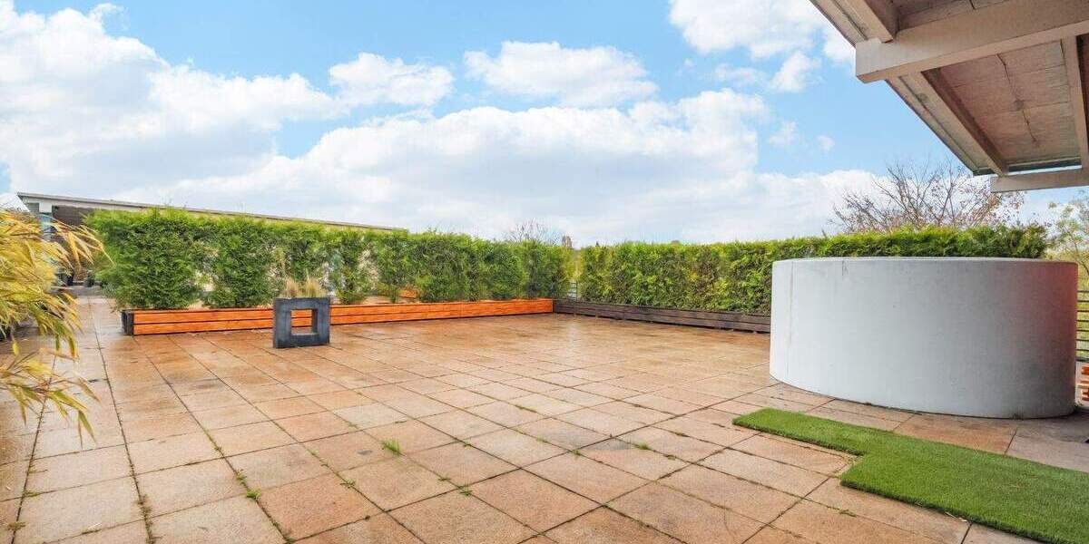 Mehrfamilienhaus, Wohnhaus Hennigsdorf - 2 Zimmer, 1 m&sup2;, 2.590.000&euro; | Angebot:25739810