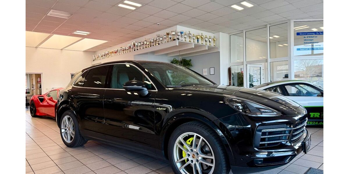 Porsche Cayenne 83.552 km 71.850 &euro; Stuhr-Bremen 28816