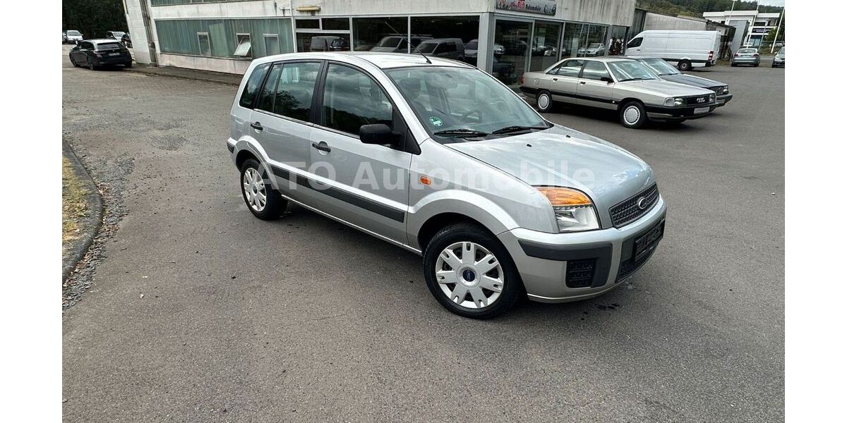 Ford Fusion 139.000 km 2.499 &euro; Daaden 57567