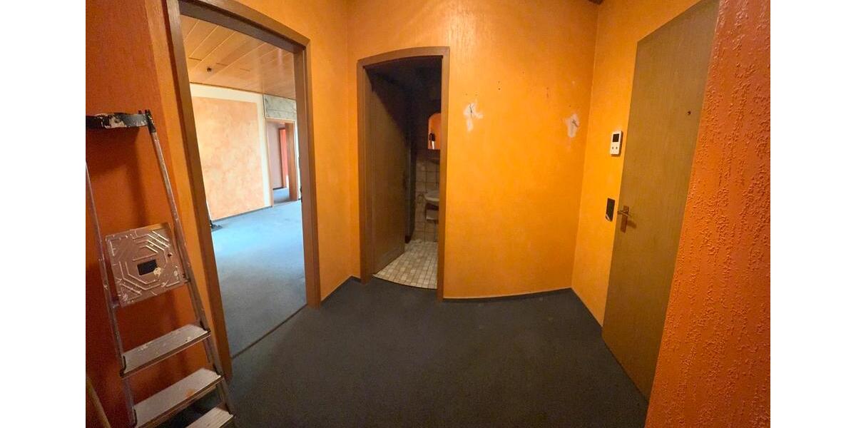 Etagenwohnung Netphen - 3 Zimmer, 90 m&sup2;, 230.000&euro; | Angebot:26493613