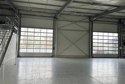 Lagerhalle mit sehr guter Zufahrt zimmer