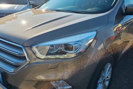 Ford Kuga 54.000 km 19.499 &euro; Knetzgau 97478