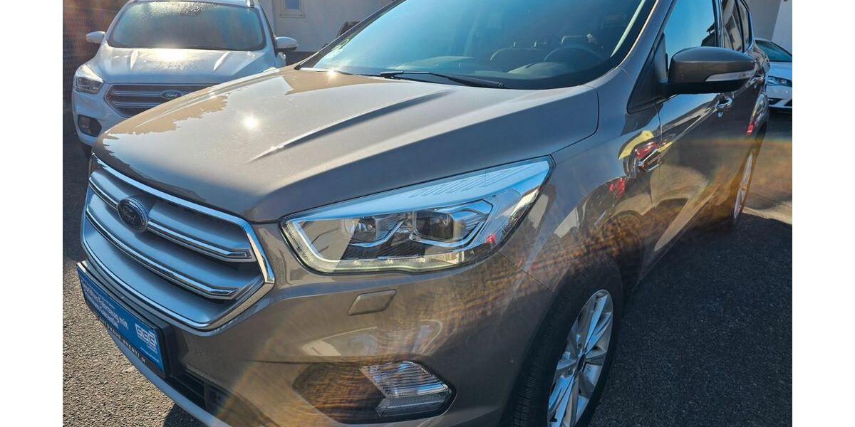 Ford Kuga 54.000 km 19.499 &euro; Knetzgau 97478