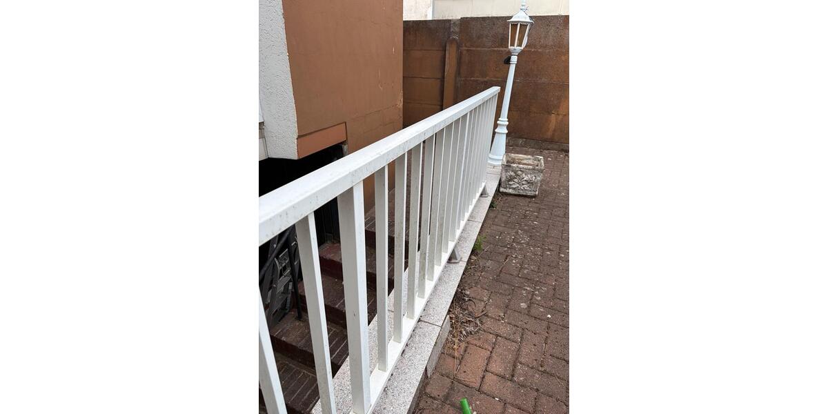 Doppelhaushälfte Bexbach - 6 Zimmer, 150 m&sup2;, 160.000&euro; | Angebot:27117406