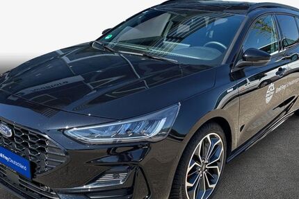 Ford Focus 10.000 km 31.880 &euro; Leonberg 71229