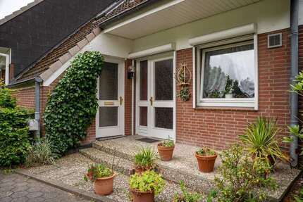 Haus Wedel - 3.5 Zimmer, 125 m&sup2;, 449.000&euro; | Angebot:26954132