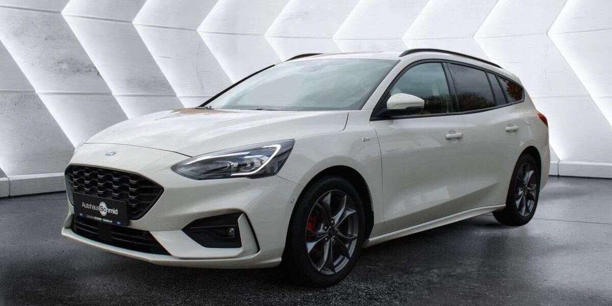 Ford Focus 42.500 km 19.900 &euro; Waldkirch 79183