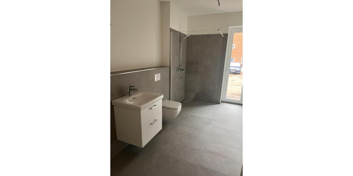 Erdgeschoßwohnung Lüneburg Ebensberg - 3 Zimmer, 104 m&sup2;, 1.966&euro; | Angebot:25638993