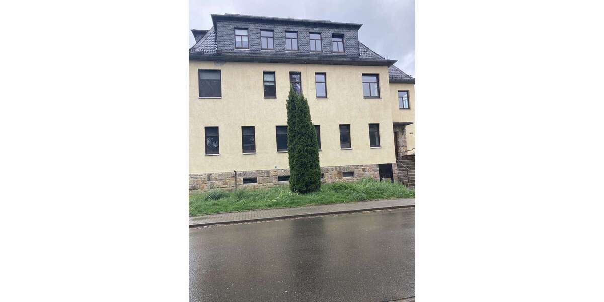 Einfamilienhaus Flöha - 9 Zimmer, 250 m&sup2;, 249.000&euro; | Angebot:27076851
