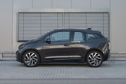 BMW i3 52.717 km 14.990 &euro; Hainburg 63512