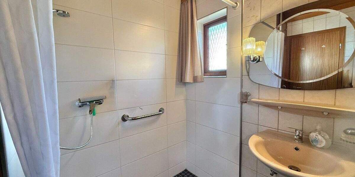 Einfamilienhaus Brake Kirchhammelwarden - 3 Zimmer, 82 m&sup2;, 149.500&euro; | Angebot:25916135