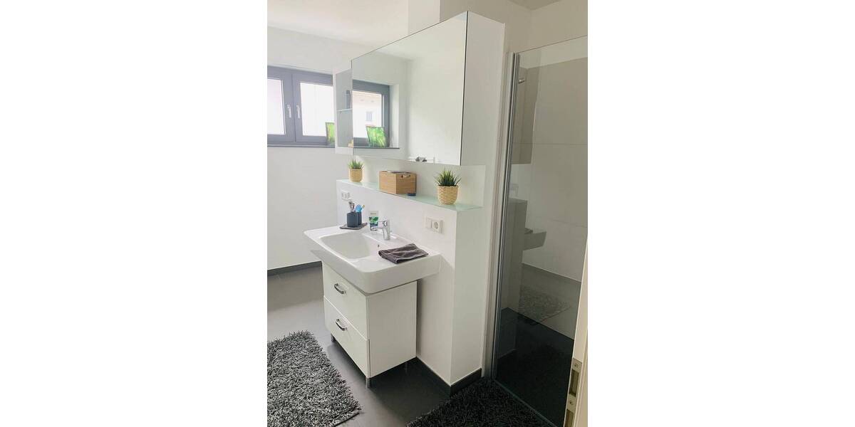 Etagenwohnung Heusenstamm - 3 Zimmer, 76 m&sup2;, 1.250&euro; | Angebot:26814398