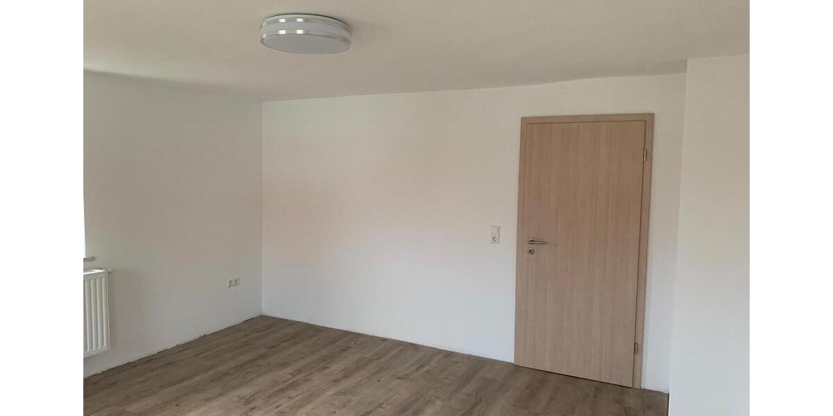 Doppelhaushälfte Kirchheim In Schwaben - 3.5 Zimmer, 134 m&sup2;, 940&euro; | Angebot:26227860
