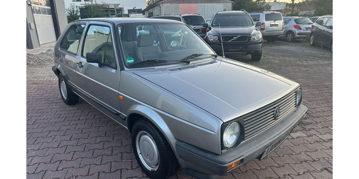 VW Golf 49.000 km 5.690 &euro; Ellhofen 74248