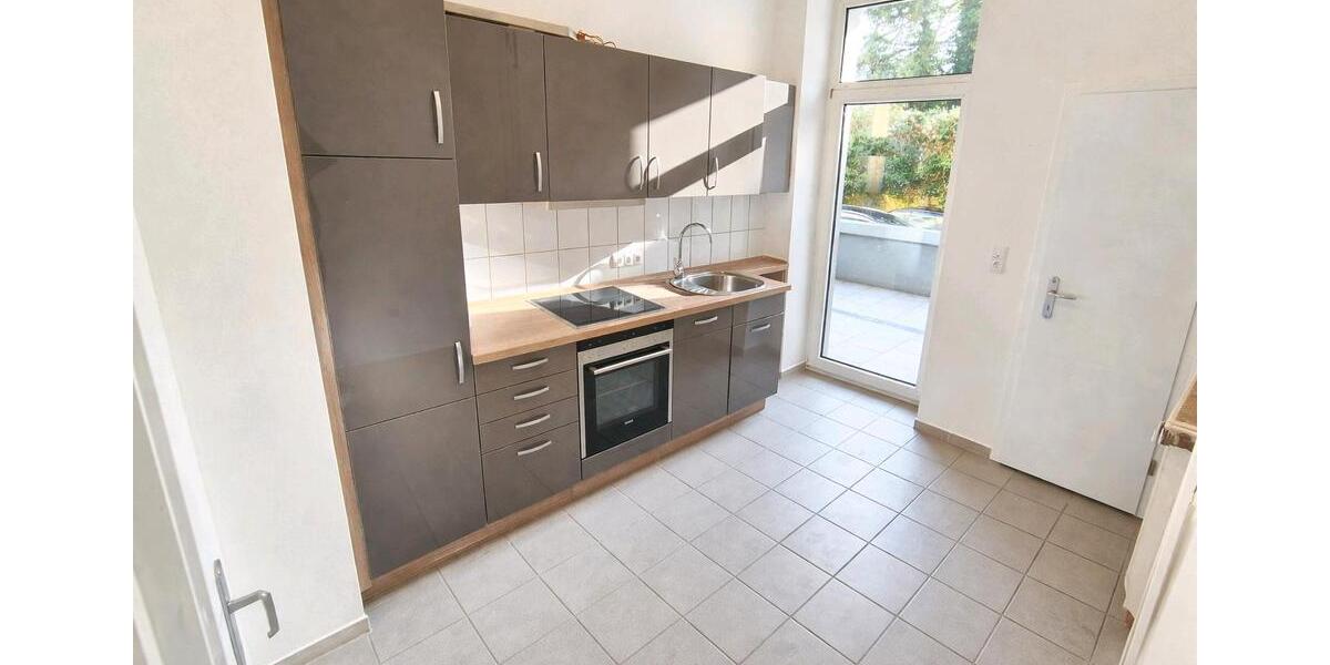 Hochparterre Neumünster - 4 Zimmer, 118 m&sup2;, 1.195&euro; | Angebot:26169851