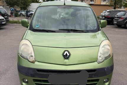 Renault Kangoo 136.500 km 3.100 &euro; München 80933