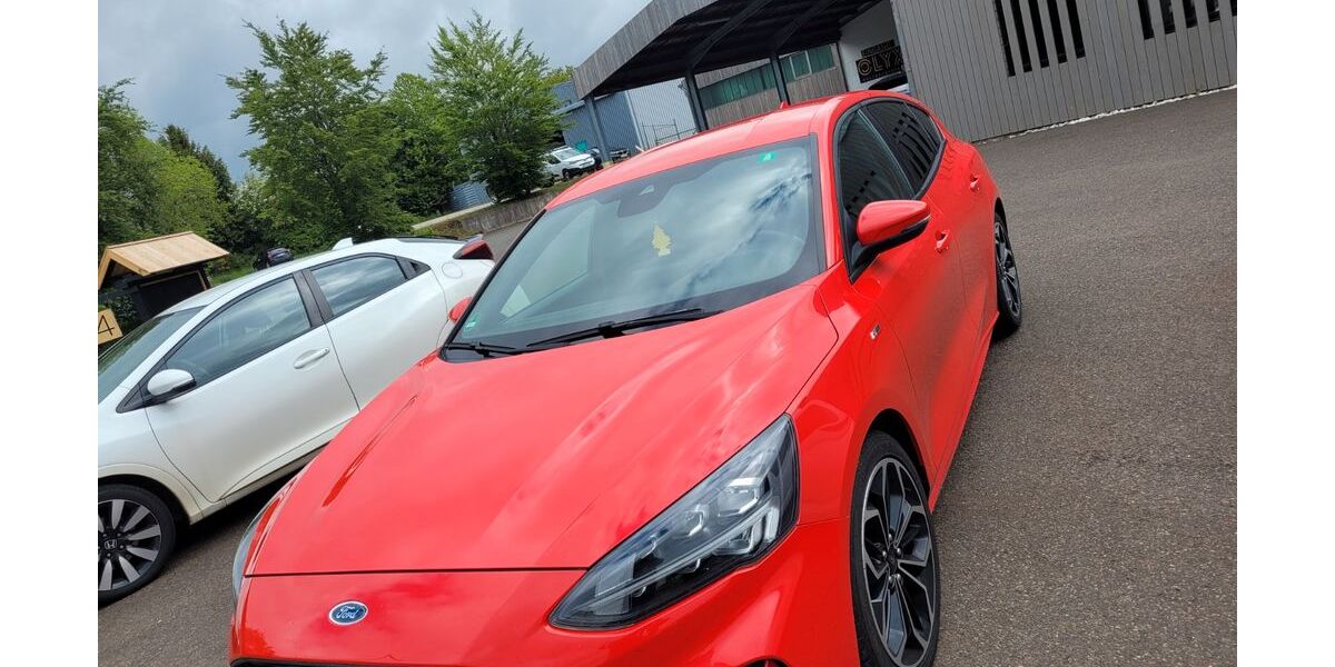 Ford Focus 71.000 km 14.000 &euro; Nonnweiler 66620