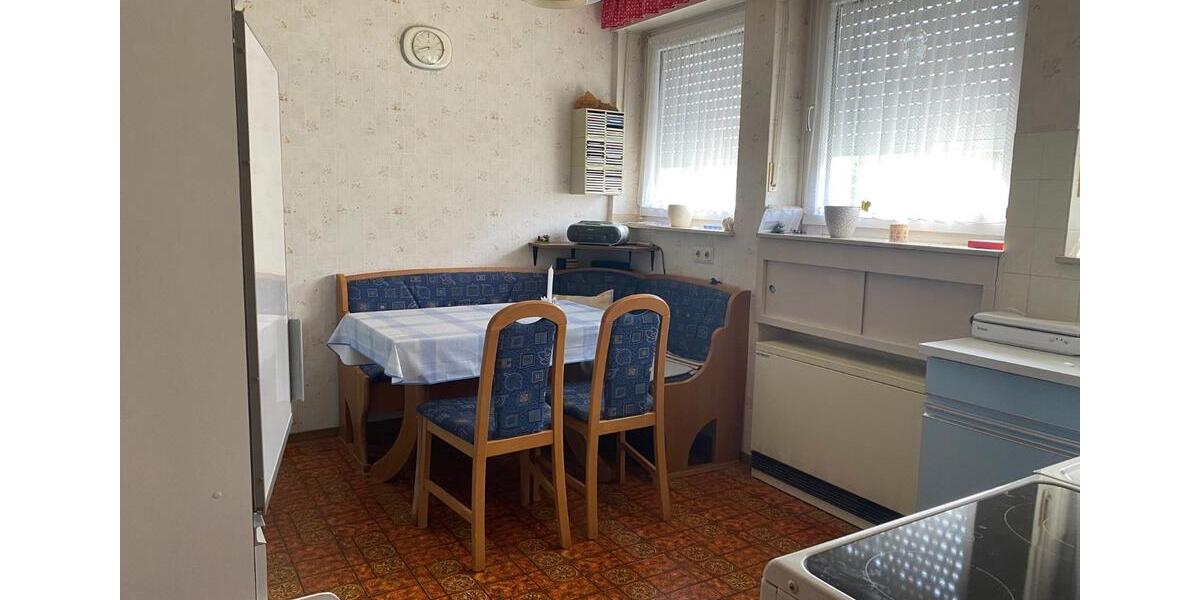 #VERMIETET# Charmantes Reihenmittelhaus mit Gestaltungsspielraum 5 zimmer