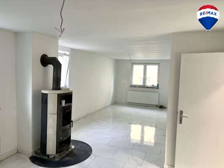 Haus zum Kaufen in Willebadessen 217.860,30 € 178 m²