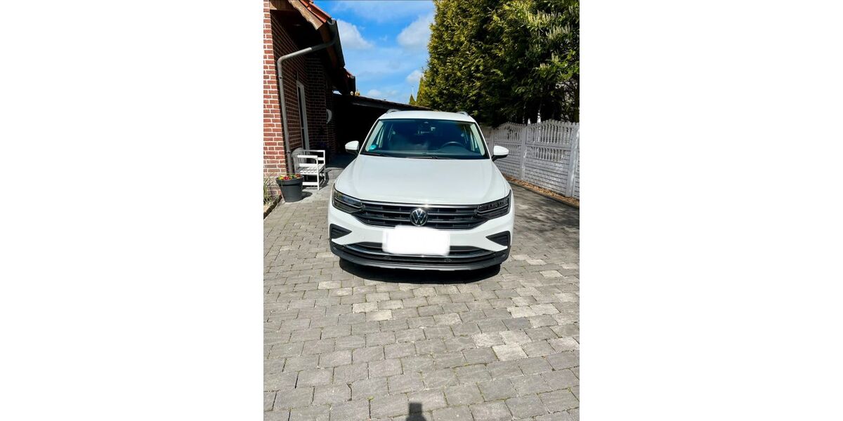 VW Tiguan 79.000 km 24.000 &euro; Hinte 26759