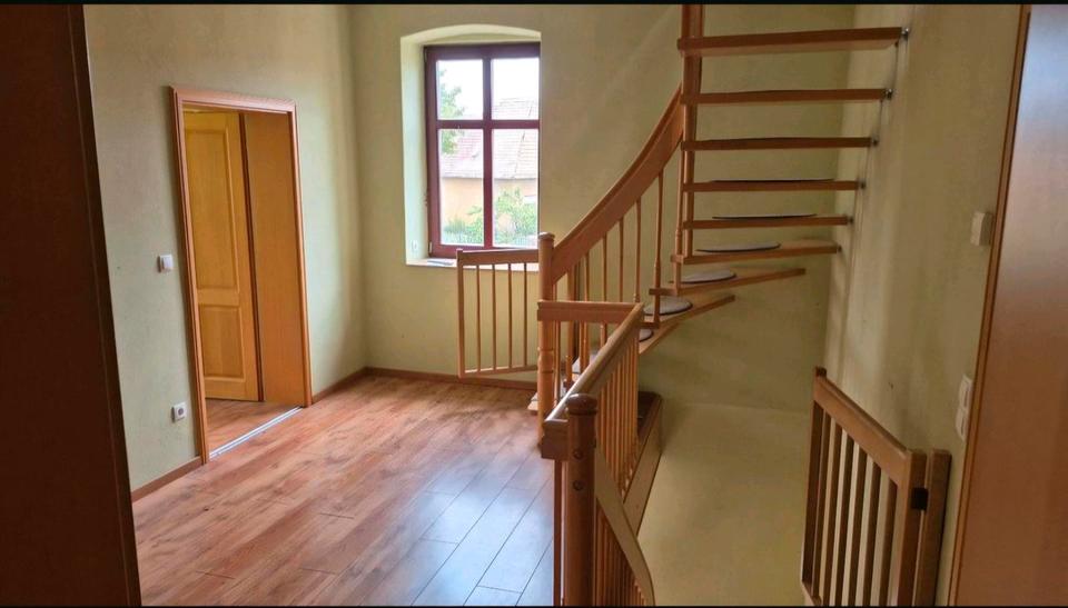 Einfamilienhaus Jüterbog - 7 Zimmer, 345 m&sup2;, 450.000&euro; | Angebot:24306672