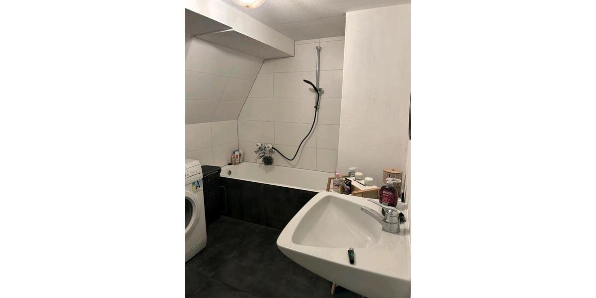 Dachgeschoßwohnung Albstadt - 2 Zimmer, 55 m&sup2;, 500&euro; | Angebot:26253111