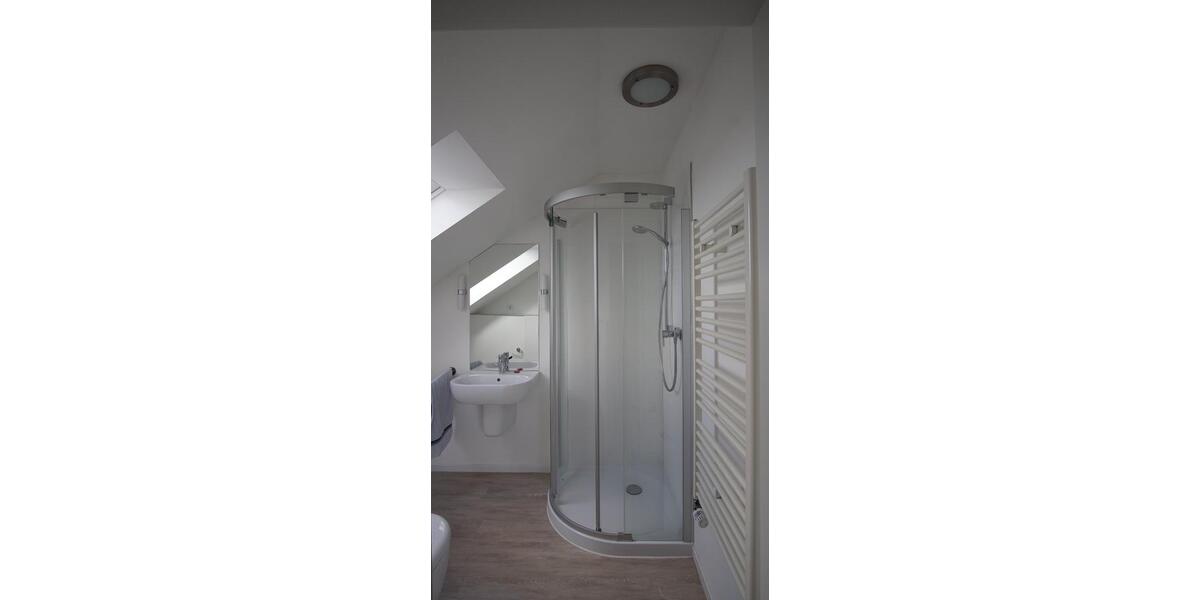 Dachgeschoßwohnung Osnabrück - 1 Zimmer, 35 m&sup2;, 450&euro; | Angebot:26412436