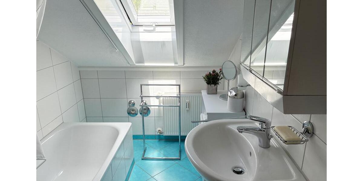 Vollmöblierte DG Wohnung in Klosterreichenbach 2 zimmer