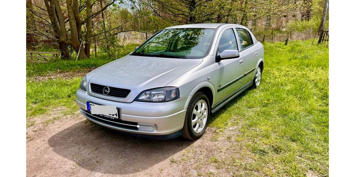 Opel Astra 172.802 km 2.000 &euro; Gera 07546