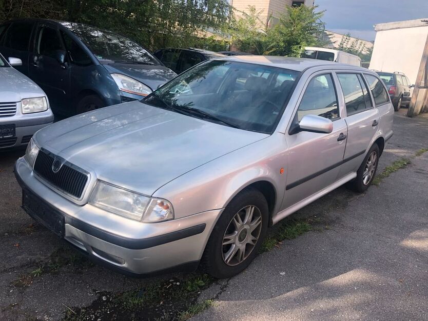 Skoda Fabia 218.964 km 988 € Wiesloch 69168