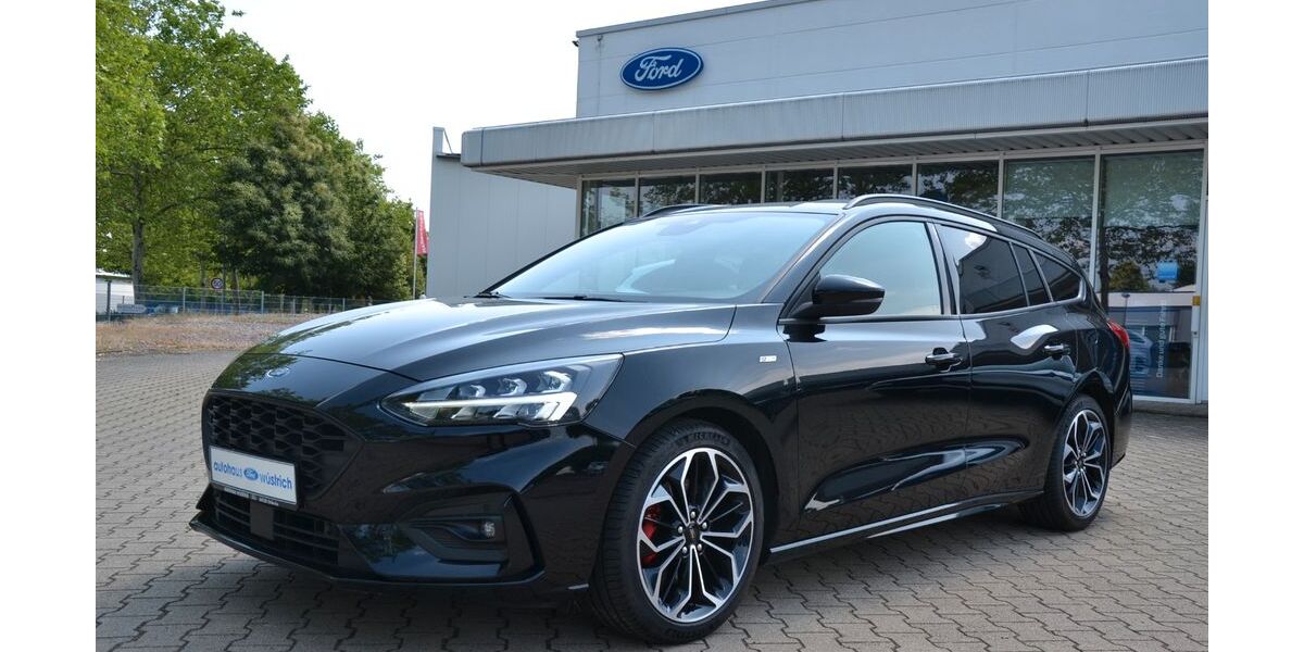 Ford Focus 53.000 km 17.945 &euro; Döbeln 04720