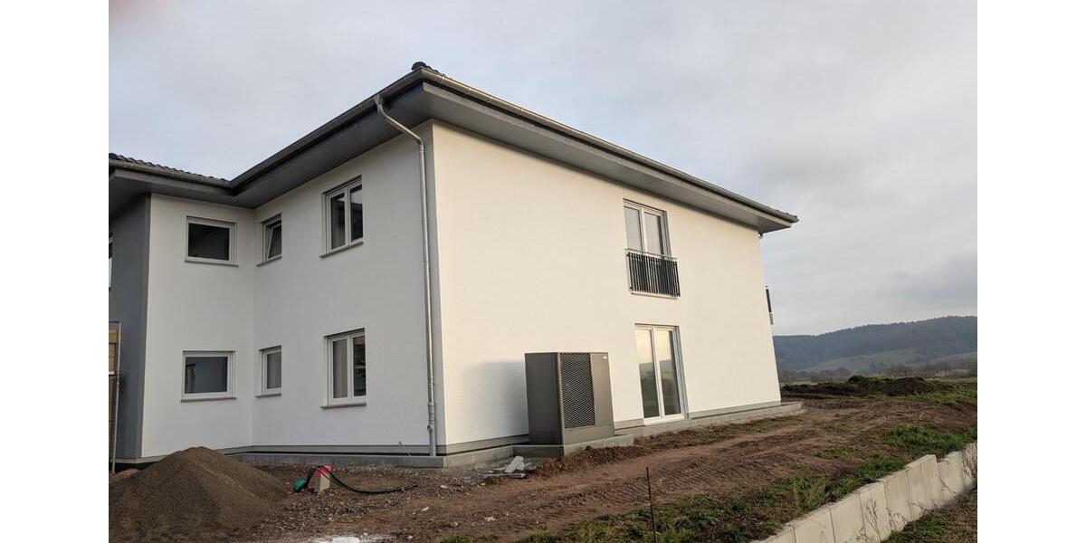 Etagenwohnung Bad Hersfeld - 3 Zimmer, 98 m&sup2;, 1.226&euro; | Angebot:24454136