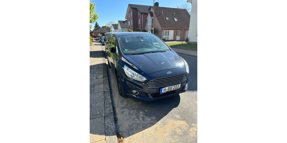 Ford S-Max 198.000 km 10.000 &euro; Herford 32052