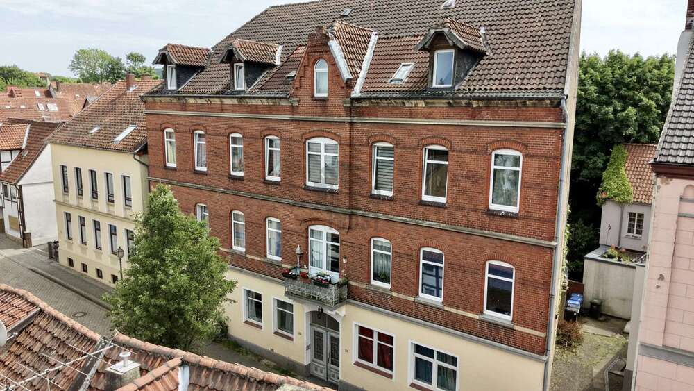 Einfamilienhaus Bückeburg - 13 Zimmer, 465 m&sup2;, 625.000&euro; | Angebot:26781424