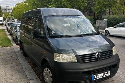 VW T5 Transporter 189.000 km 15.900 &euro; München 81667