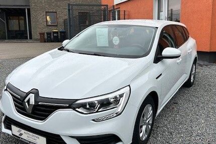 Renault Megane 79.970 km 10.390 &euro; Gettorf 24214