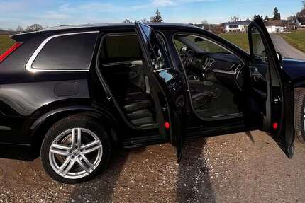 Volvo XC90 106.000 km 31.900 &euro; Wörthsee 82237