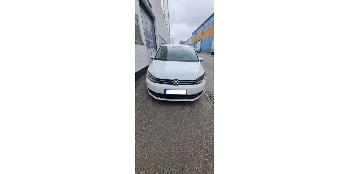 VW Touran 164.000 km 10.900 &euro; Augsburg 86169