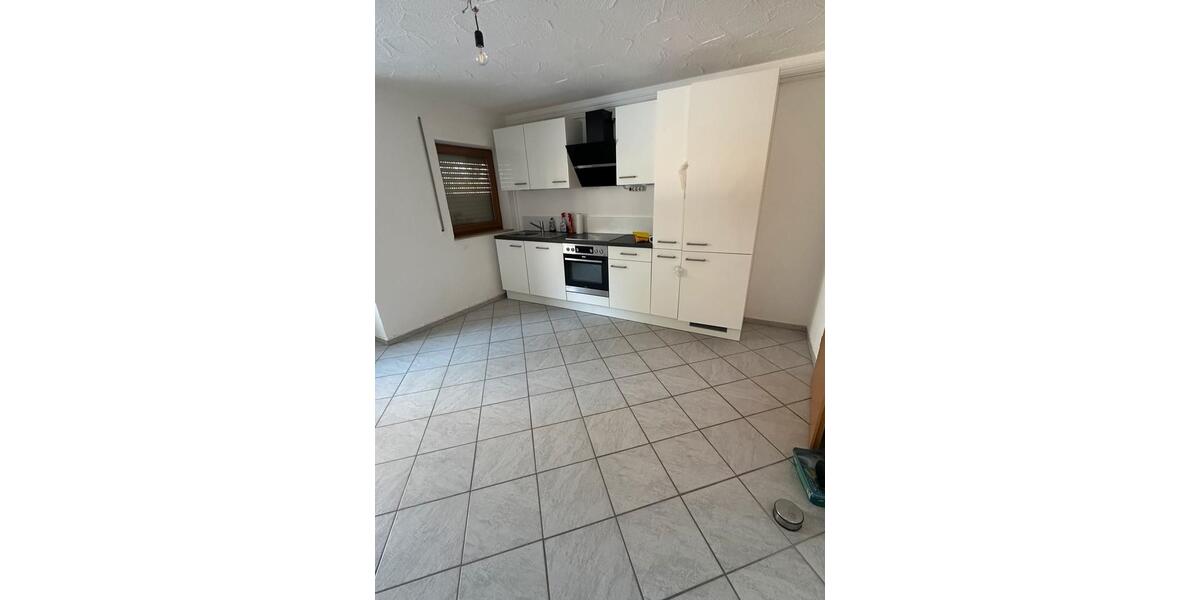 2- Zimmerwohnung zu vermieten oder auch als Büro 2 zimmer