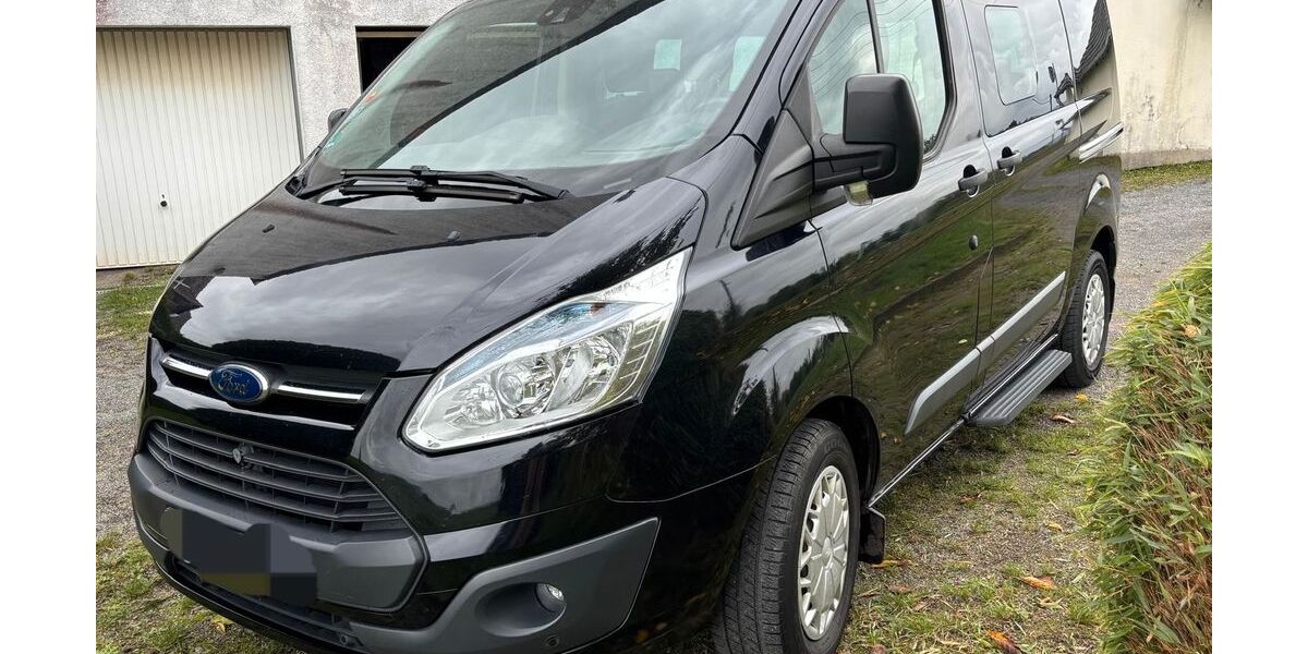 Ford Tourneo Custom 171.400 km 14.800 &euro; Lage 32791