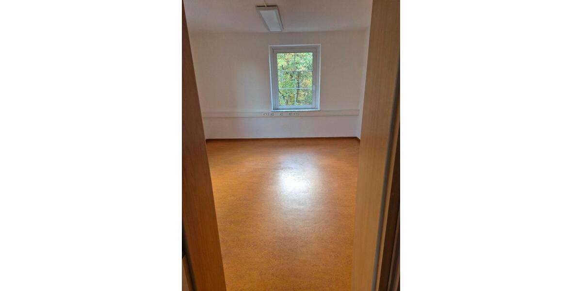 Gewerbeobjekt Schwarzheide Schwarzheide-Ost Victoria - 1.000&euro; | Angebot:24848365