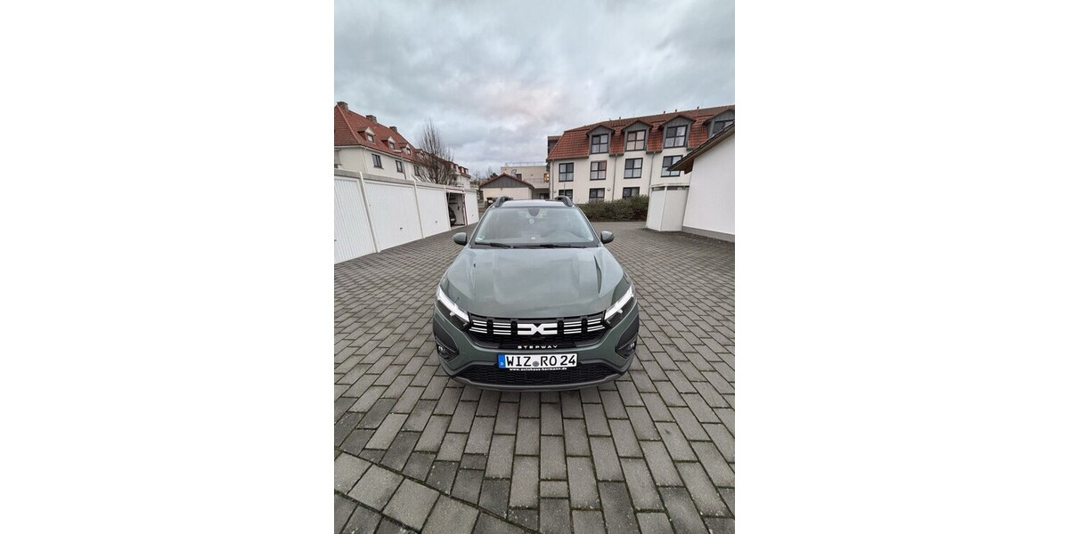 Dacia Sandero 9.800 km 15.500 € Witzenhausen 37213