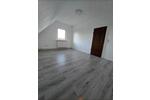 Dachgeschoßwohnung Bergen - 4 Zimmer, 100 m&sup2;, 650&euro; | Angebot:26395922