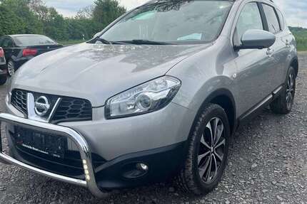 Nissan Qashqai 84.702 km 11.499 &euro; Gladenbach 35075