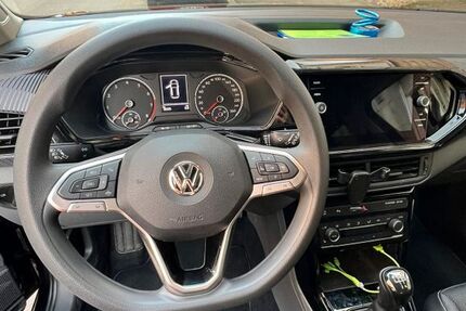 VW T-Cross 36.100 km 16.000 &euro; Stuttgart 70186