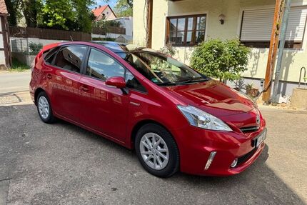Toyota PRIUs+